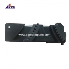 Части банкомата Glory NMD DeLaRue NMD100 SPR SPF 200 Дивертер правой стороны A002726