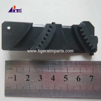 Части банкомата Glory NMD DeLaRue NMD100 SPR SPF 200 Дивертер правой стороны A002726