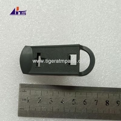 Части банкомата NCR S2 отклоняют кассету замок серый 445-0756691-07