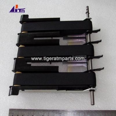 Части банкомата NCR Note Clamp Assy 445-0643746