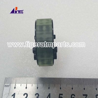 1153T019 Glory GFB800 Банкнотный счетчик средний ролик QTGFB8001JX002