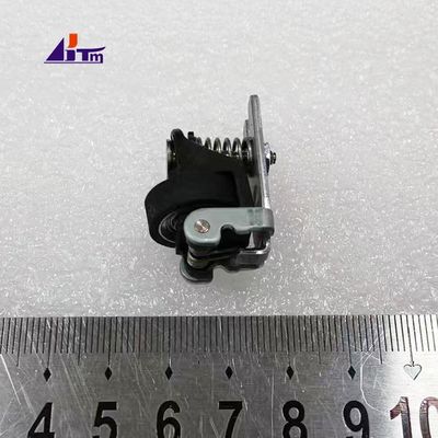 2845SR Hitachi V2G Card Reader Rear Lower Rubber Wheel Assembly TS-EC2G-U13210H