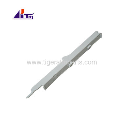 Направляющая для банкнот кассеты Diebold Nixdorf DN200 левая 1750129166 01750129166